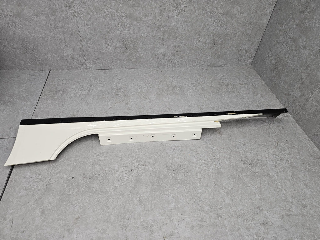 FERRARI FF SIDE SKIRT- WHITE LH 83315000