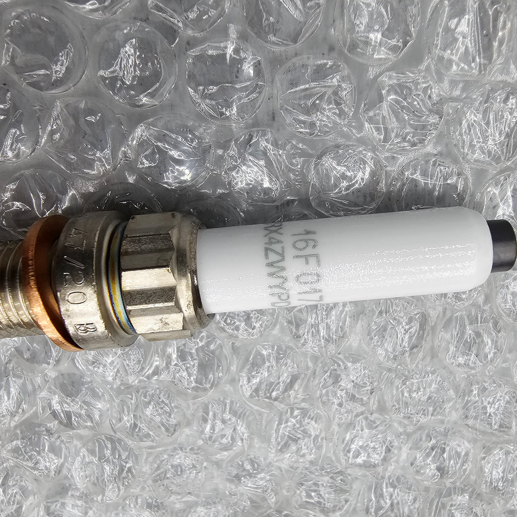 MCLAREN SPARK PLUG - M12X1.2 16F0173CP