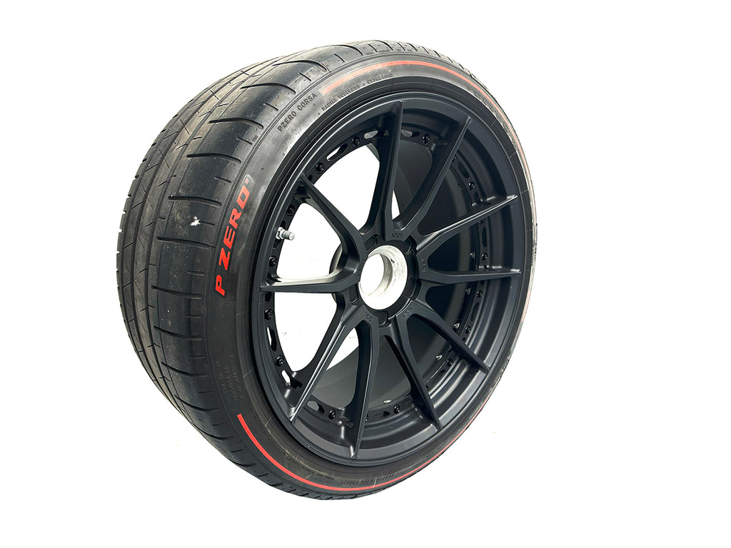 1221 WHEELS FOR LAMBORGHINI PERFORMANTE/ STO WITH PIRELLI CORSA  TYRES