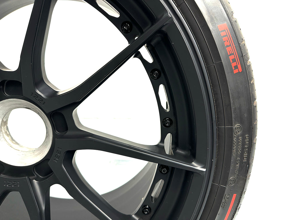 1221 WHEELS FOR LAMBORGHINI PERFORMANTE/ STO WITH PIRELLI CORSA  TYRES